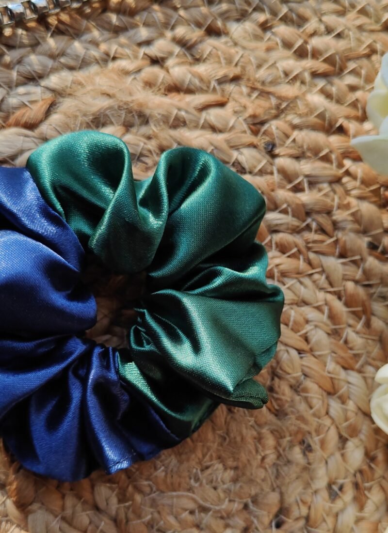 trendy dual tone scrunchies