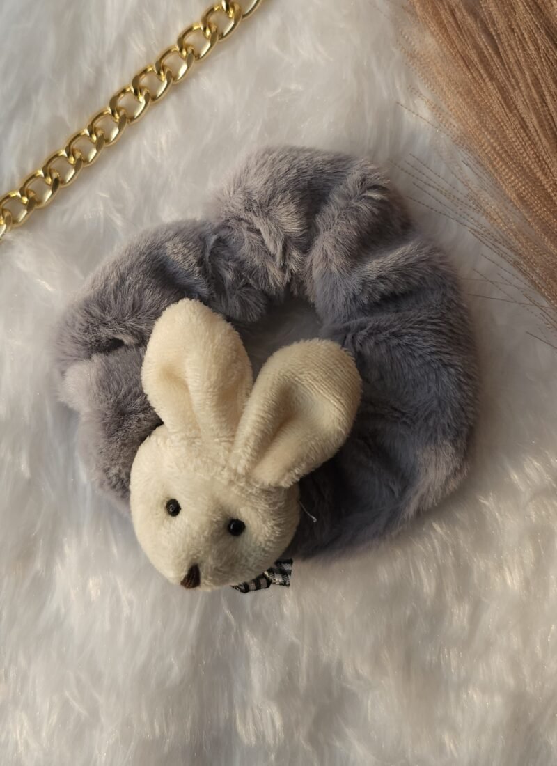 Best Scrunchies for Winter in India