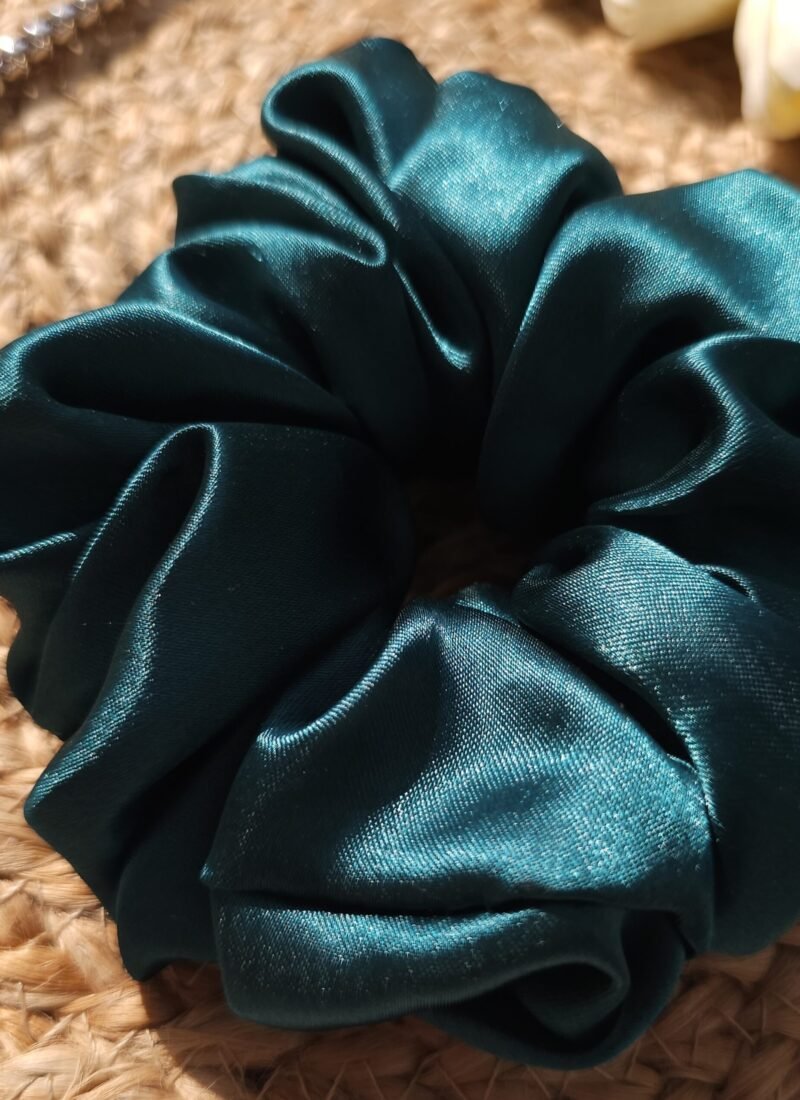 Best trendy scrunchies for girls in india