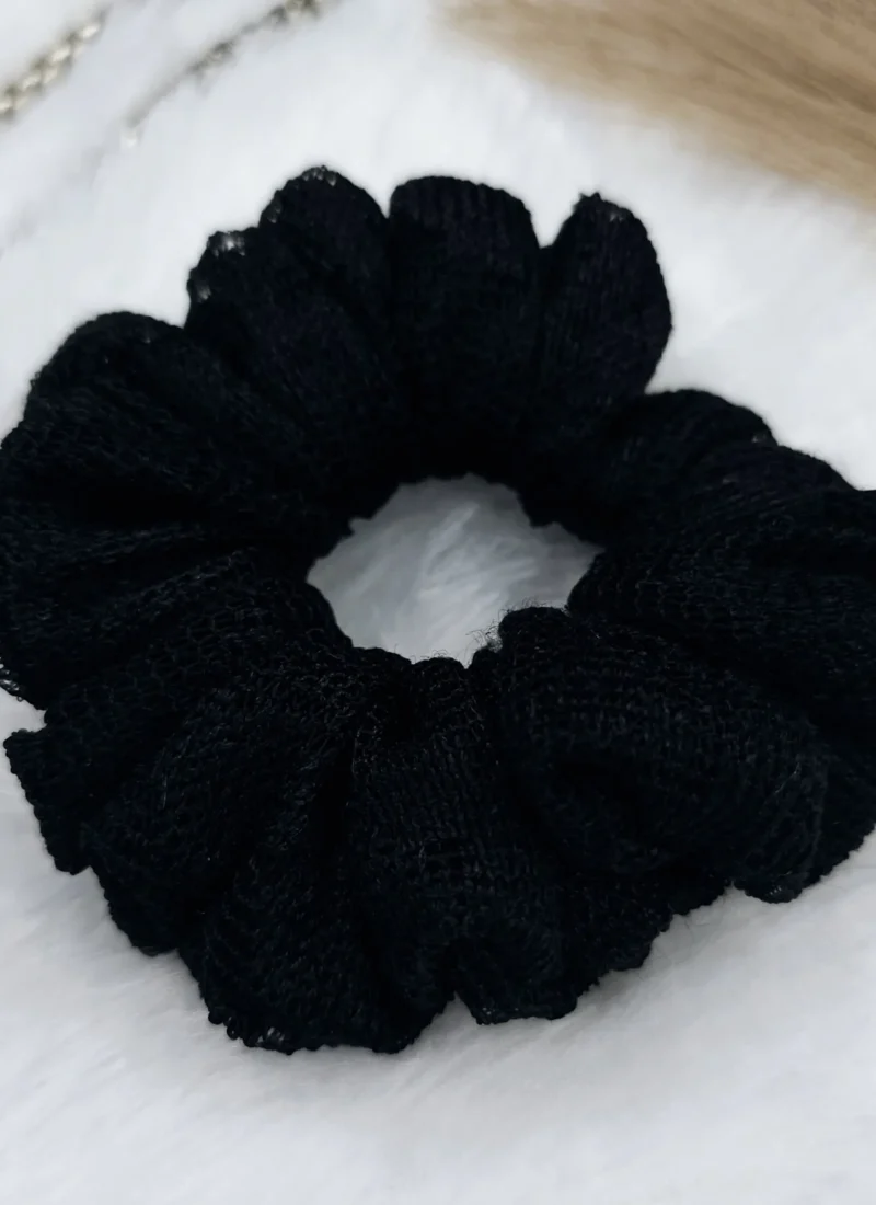 lace-scrunchie