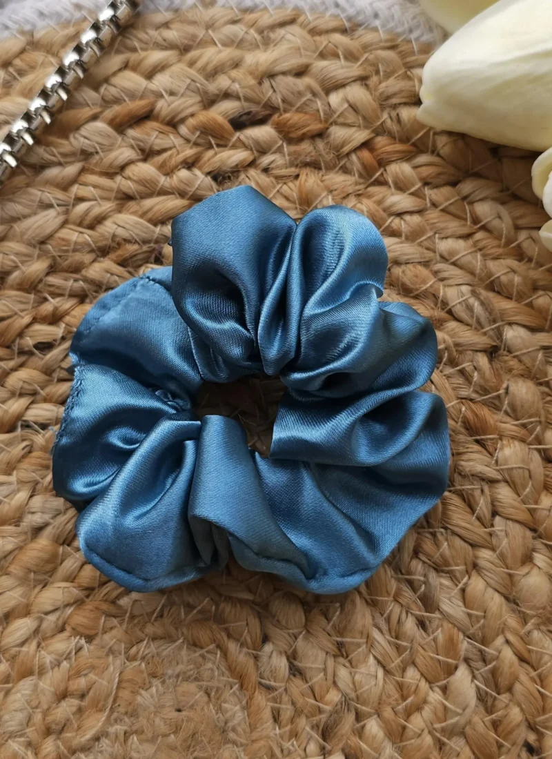 Affordable scrunchies for girl online