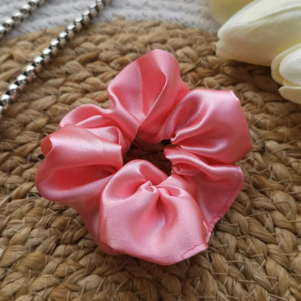 Trendy satin hair accessories for girls