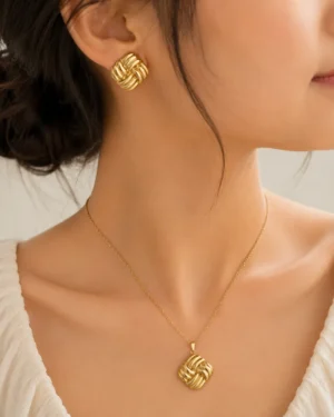 Aurielle Knot Earing with Pendant Neckchain Set - Image 2