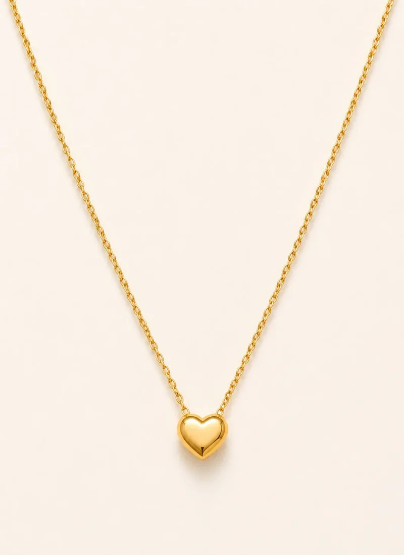 Love Heart Minimal Pendant Necklace with Gold Heart Pendant