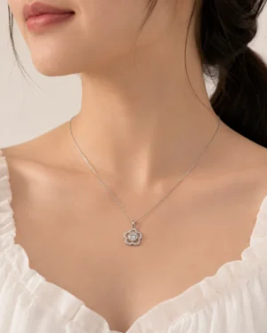Silver Stone Flower Neckchain - Image 2