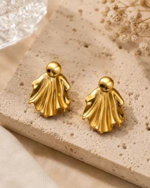 Veloura Sculpted Fan Earrings - Image 3