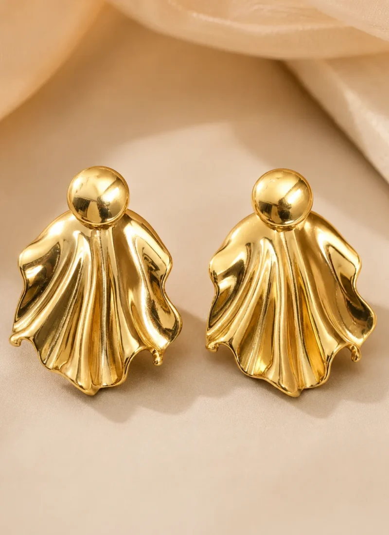 Veloura Sculpted Fan Gold Earrings for Women
