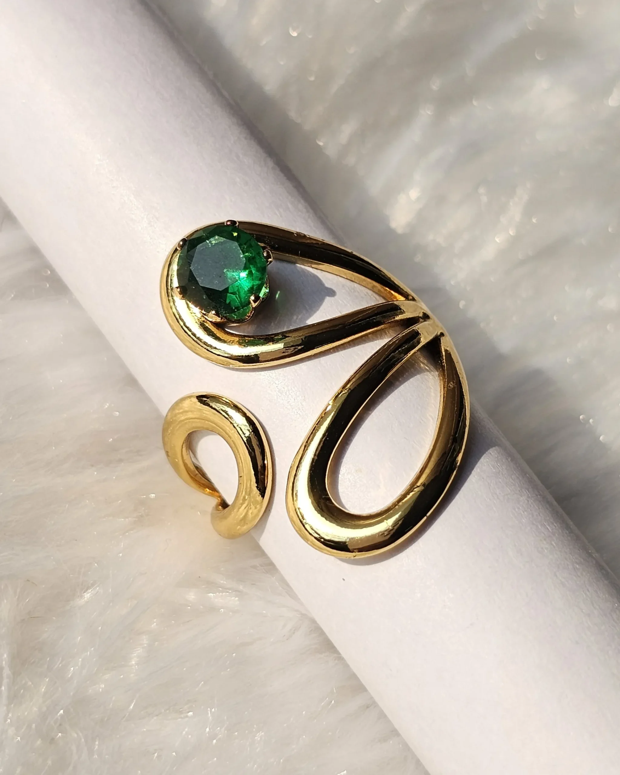 Gold Tone Green Stone Sculptural Open Statement Ring Gold tone green stone sculptural open statement ring