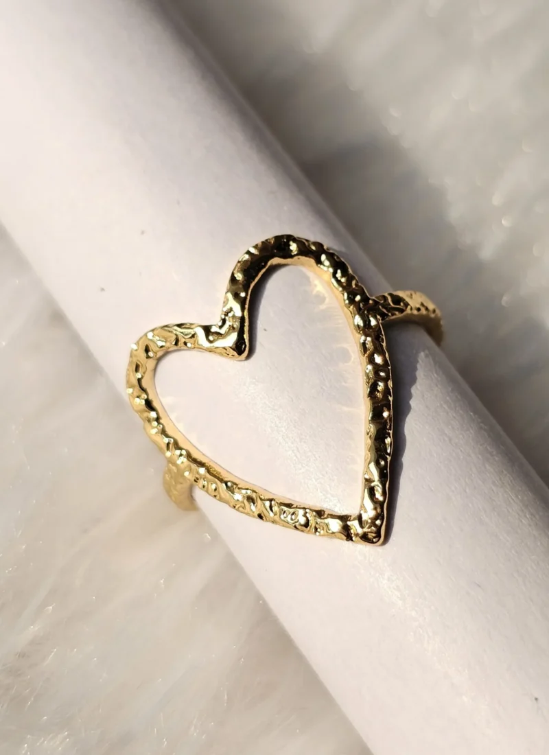 Golden Heart Outline Sculptural Ring