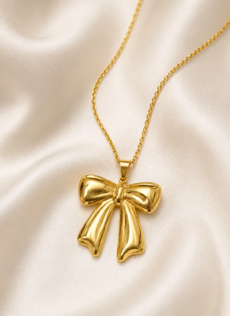 Golden Ribbon necklace worn by woman