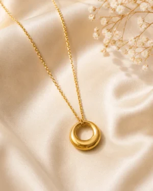 Golden circular ring pendant necklace for women